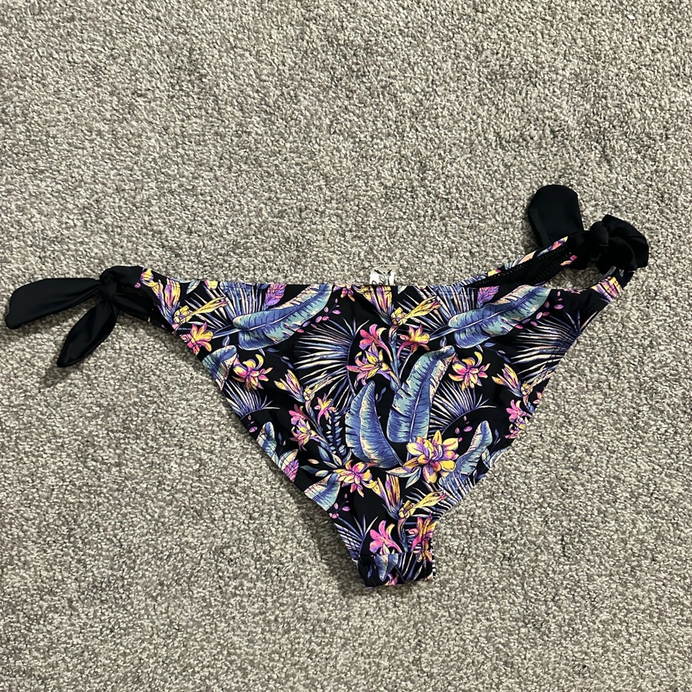 Heat swimwear Hawaii flowers bikini bottom